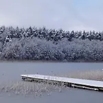 別荘 Dependance Ferienhaeuser Am Kastavensee *