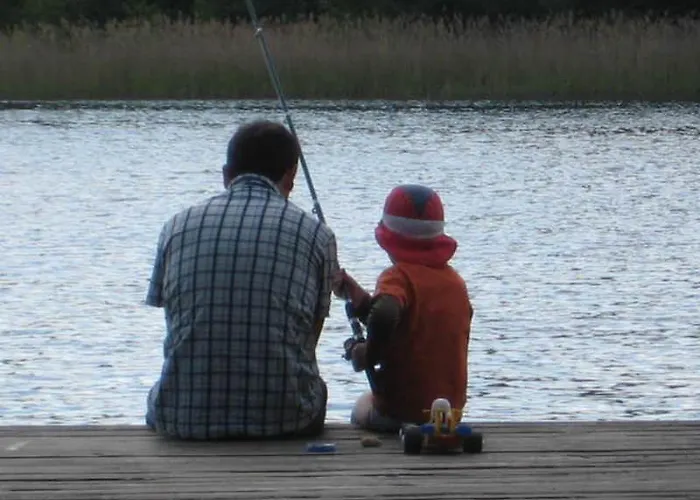 Dependance Ferienhaeuser Am Kastavensee