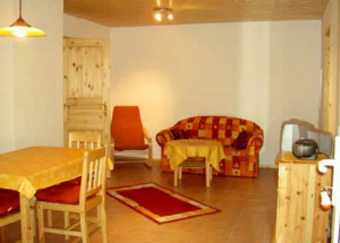 Dependance Ferienhaeuser Am Kastavensee Tatil Evi